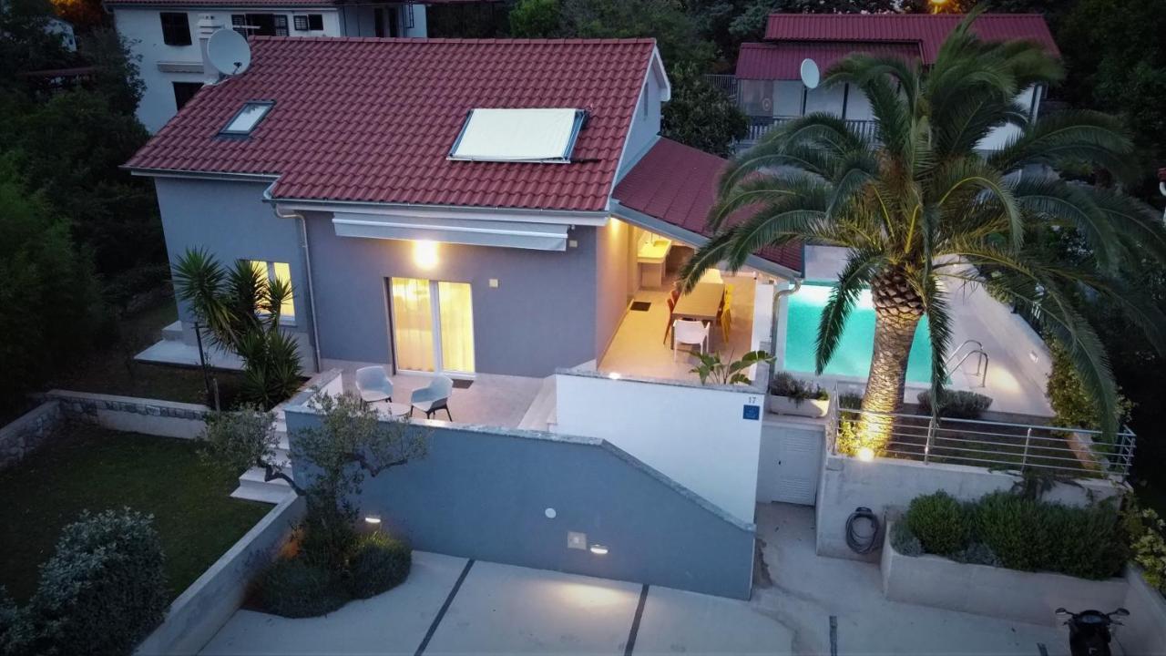 Villa Artaturi 말리로시니 외부 사진
